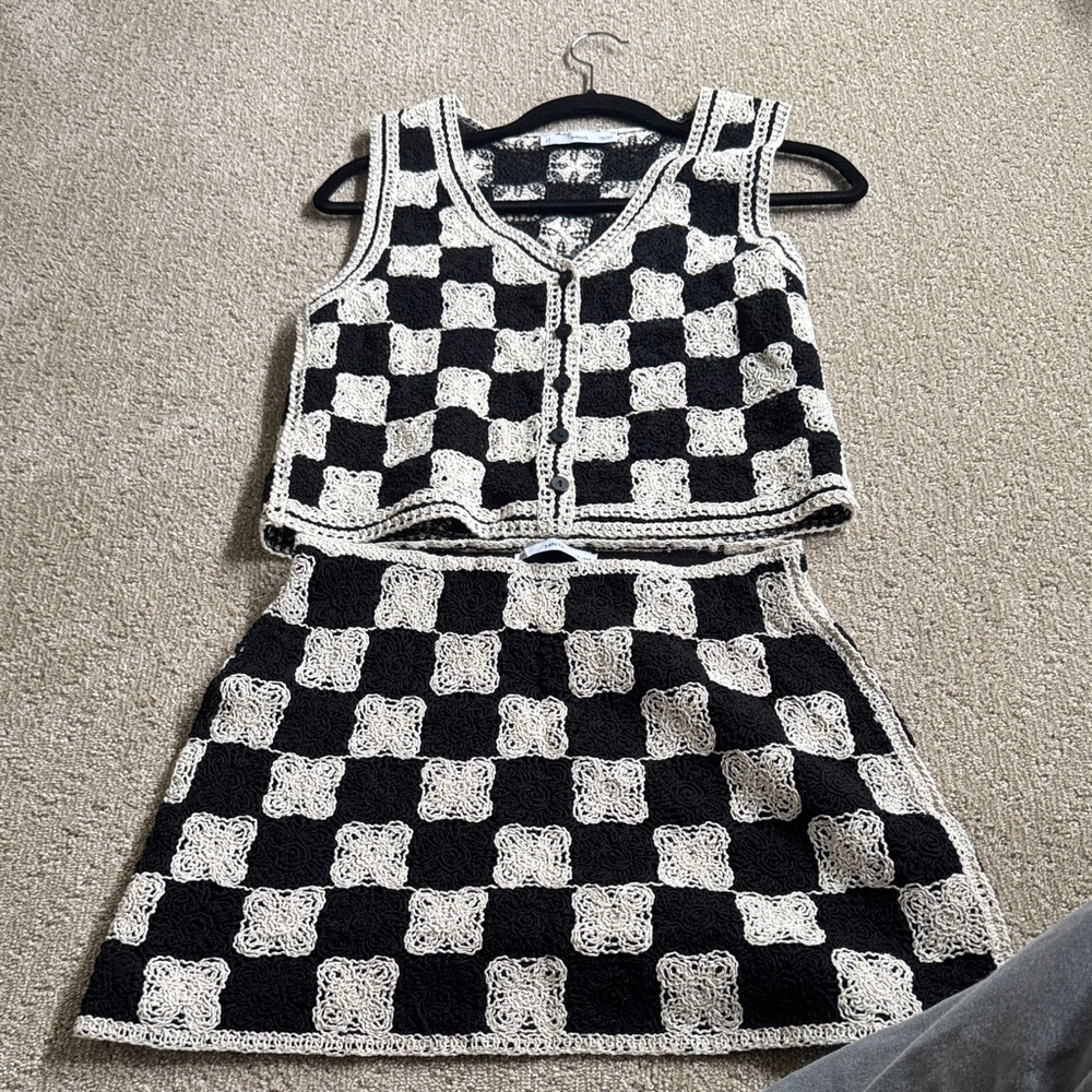 Mango set women crochet